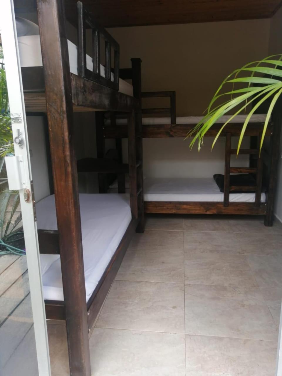 Hostal Hilltop 잡주로 외부 사진